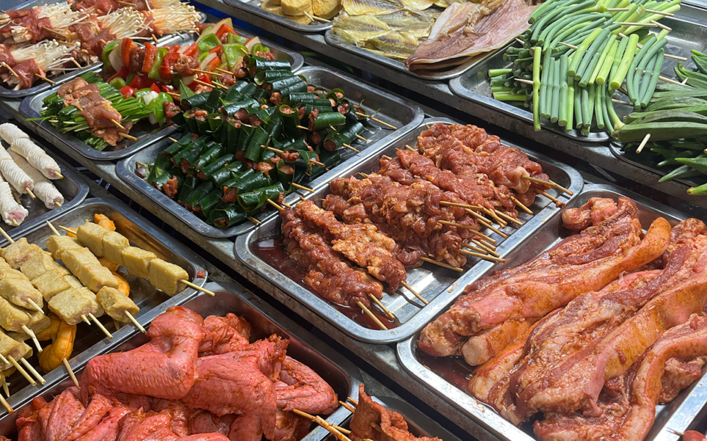 Đồ nướng phố đi bộ