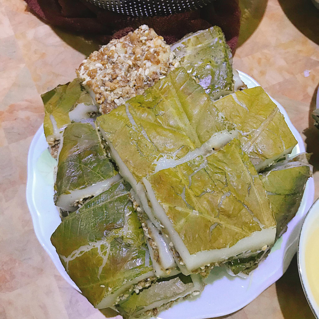 Bánh trứng kiến
